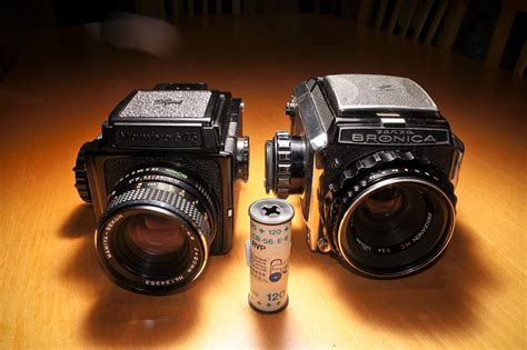 bronica vs mamiya